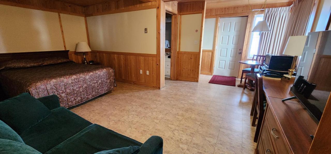Auberge Motel 4 Saisons Блан-Саблон Екстериор снимка