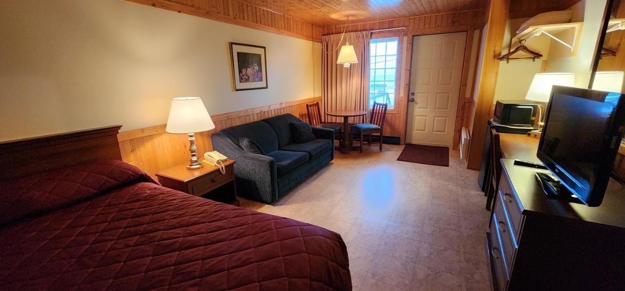 Auberge Motel 4 Saisons Блан-Саблон Екстериор снимка